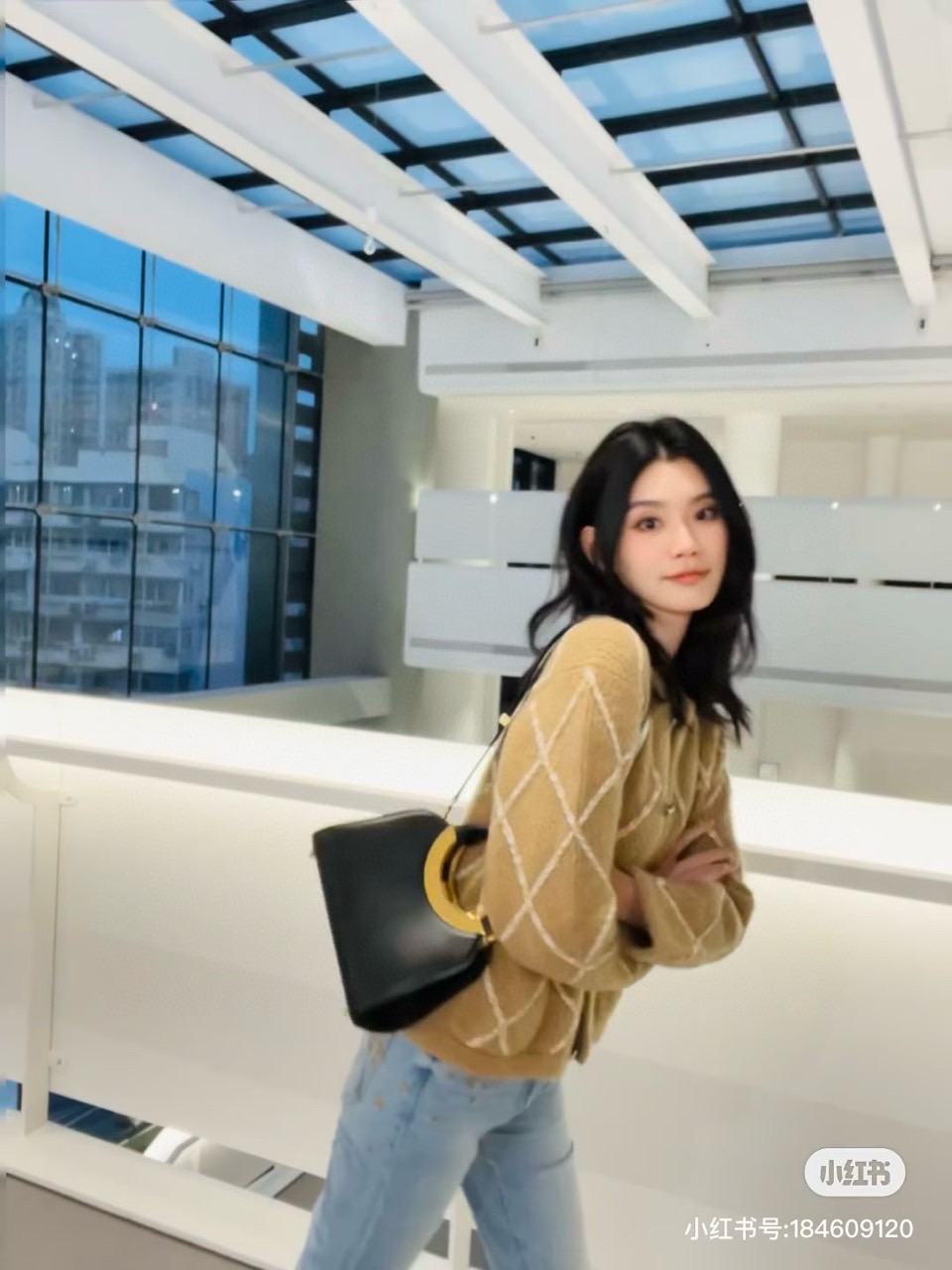 2024 FW 신상 샤넬 24N CoCo 여성 프리미엄급 캐시미어 가디건(매장판)