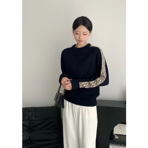 2025 FW 신상 디올 남여공용 프리미엄급 오블리크 라인 코튼크루넥니트(매장판)
