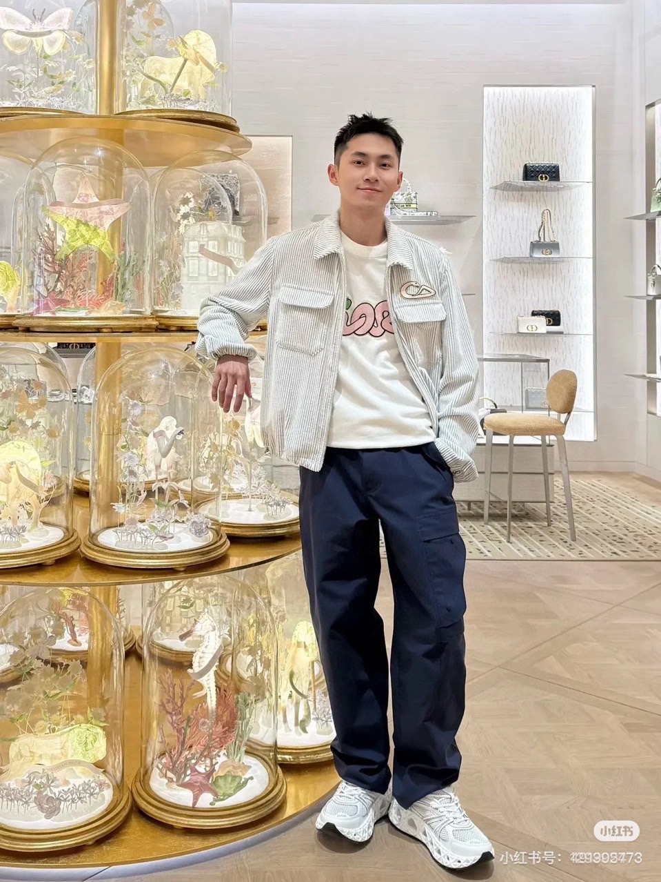 2025 FW 신상 디올&Kaws 남여공용 프리미엄급 코듀로이 자켓(매장판)