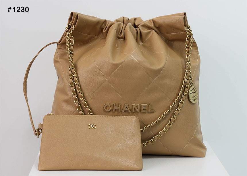 [CHANEL] 샤넬 22백 스몰 캐비어 호보백