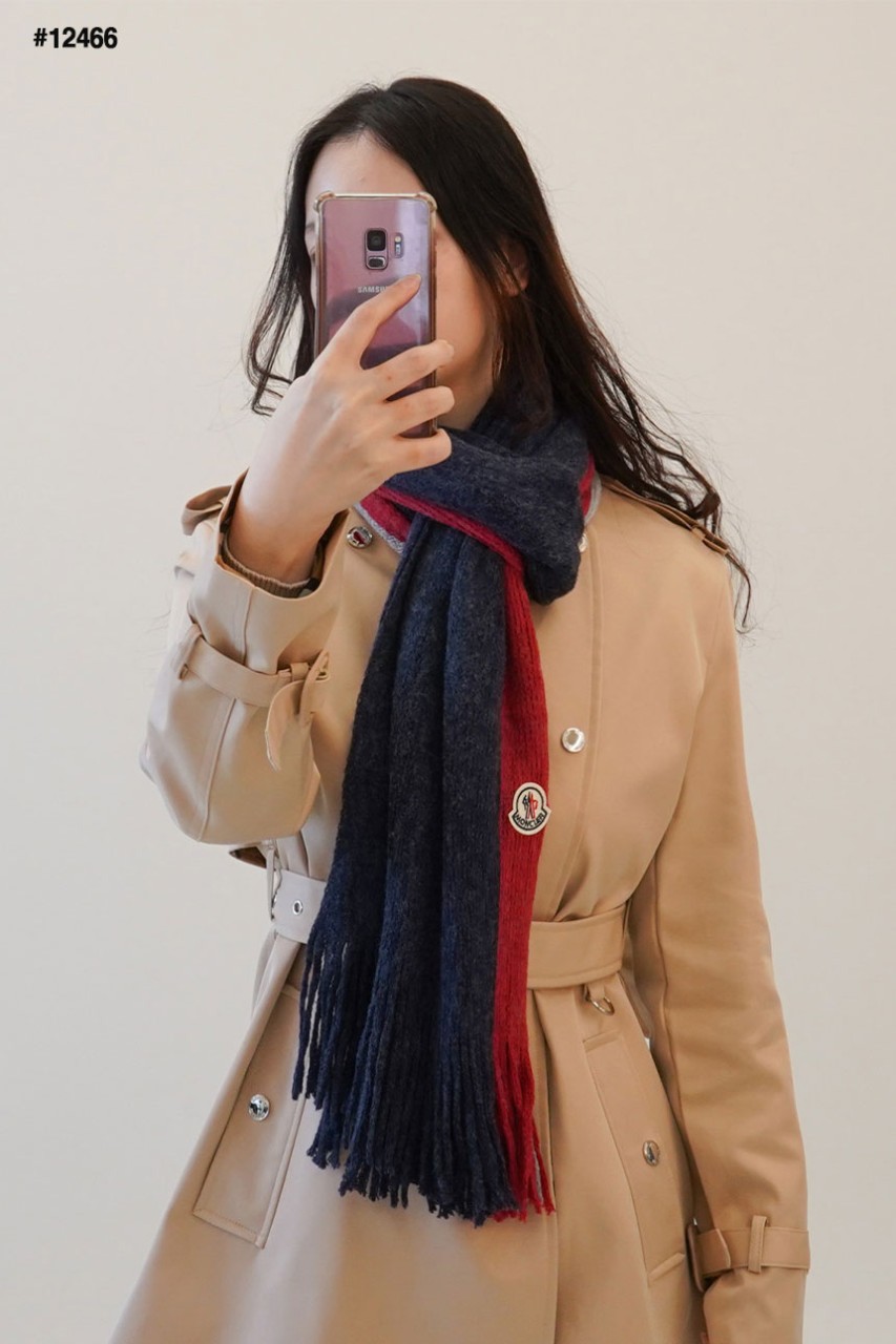 [MONCLER] 몽클레어 남여공용 삼색 로고패치 머플러