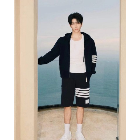 2025 SS 톰브라운 남여공용 프리미엄급 양모 후드집업자켓(매장판)