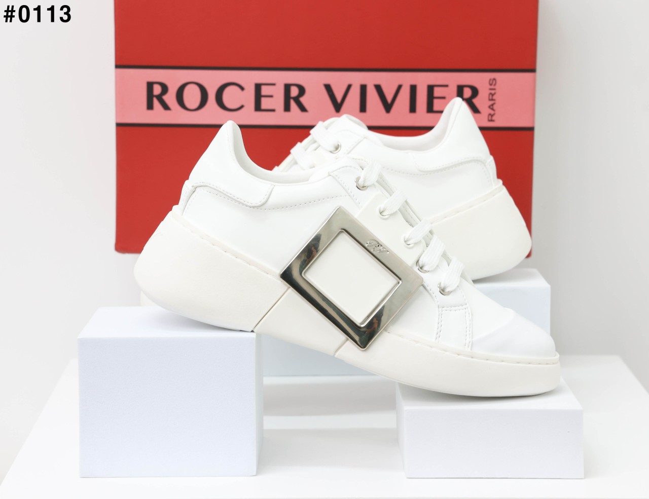[ROGER VIVIER] 로저비비에 비브 스케이트 레더  스니커즈