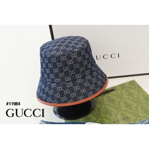 [GUCCI] 구찌 남여공용 23SS 인터로킹 로고  자가드 데님 버킷햇