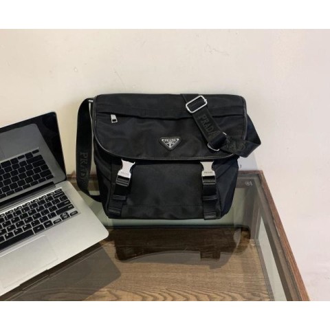 프라다 [ prada ] 수입고급 프라다 리나일론 크로스