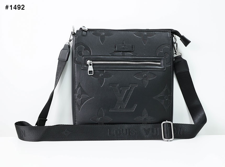 [LOUIS VUITTON] 루이비통 쉐도우 크로스백