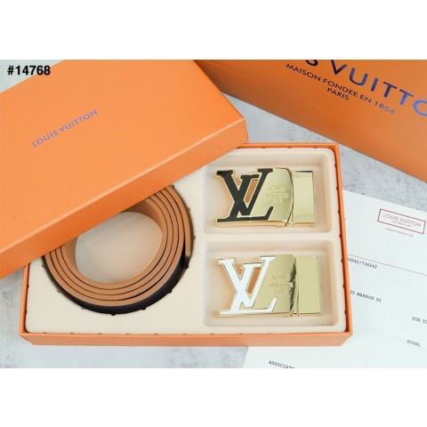[LOUIS VUITTON] 루이비통 LV로고 투버클 셋