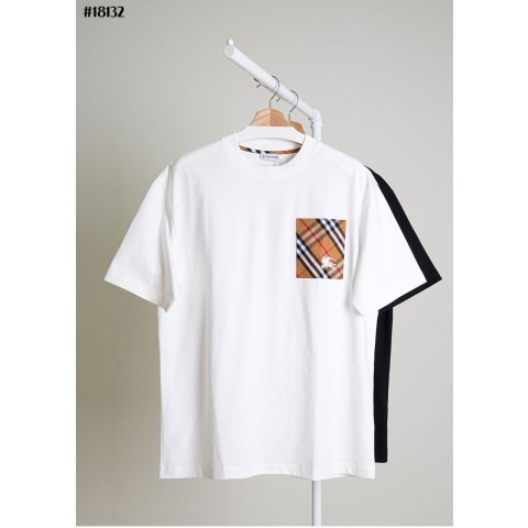 [BURBERRY] 버버리 체크 라벨 포켓 코튼 크루넥 티셔츠