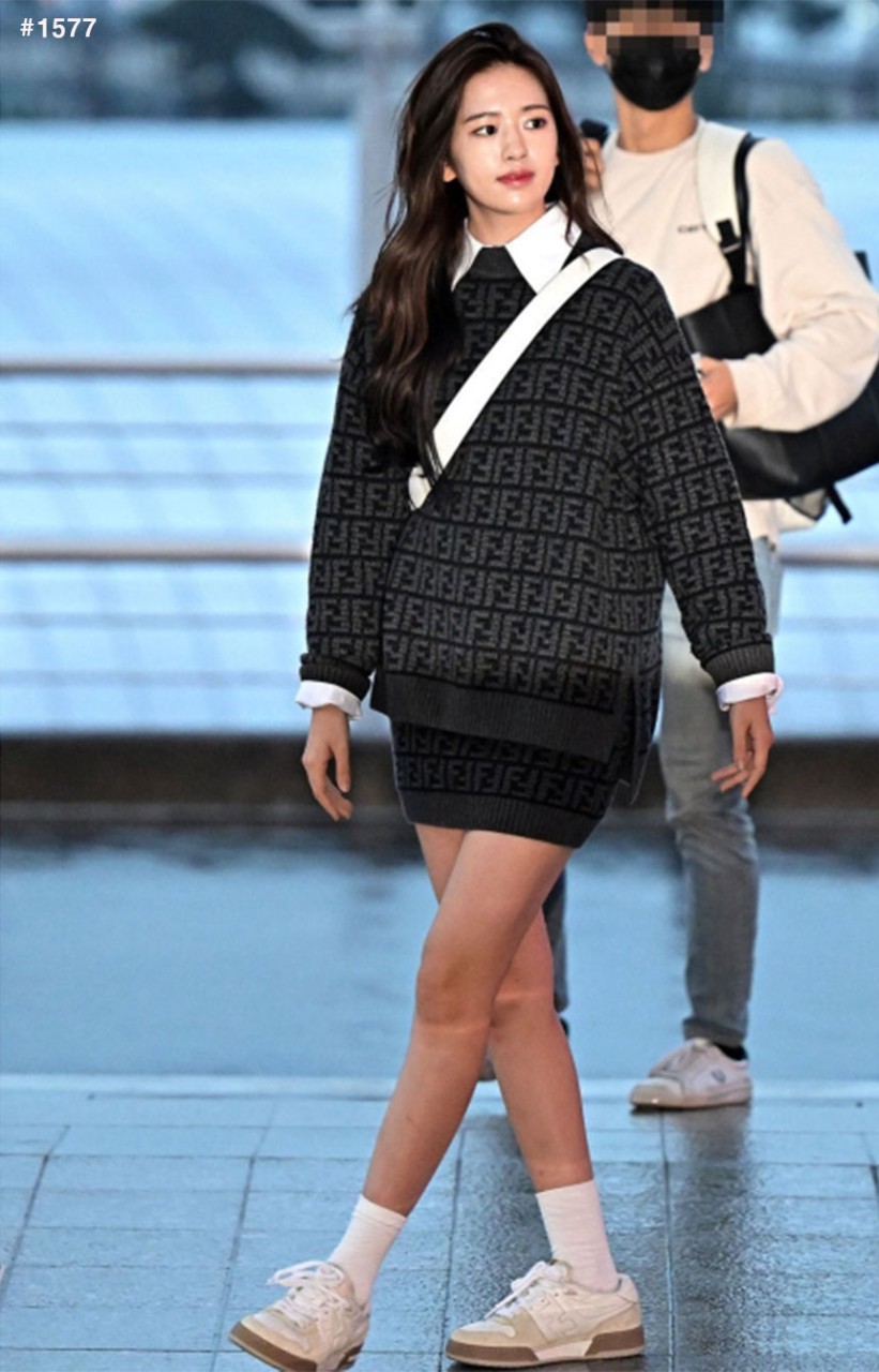 [FENDI] 팬디 매치 스니커즈