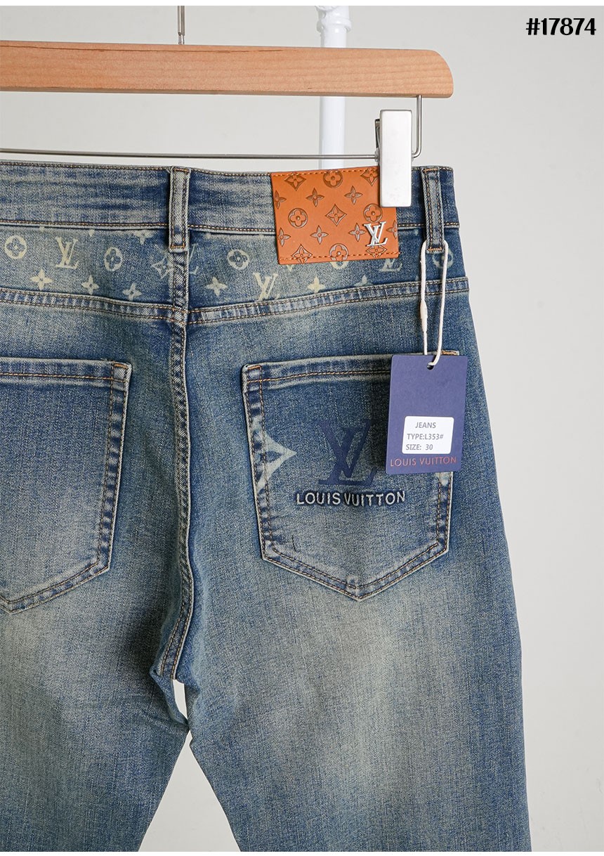 [LOUIS VUITTON] 루이비통 엠브로이드 포켓 그래픽 로고 슬림핏 데님 팬츠
