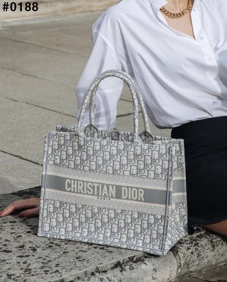 [DIOR] 크리스찬 디올 오블리크 북 토트백 미디움