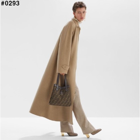 [FENDI] 팬디 오리가미 FF 자카드 패브릭 미디엄 토트백