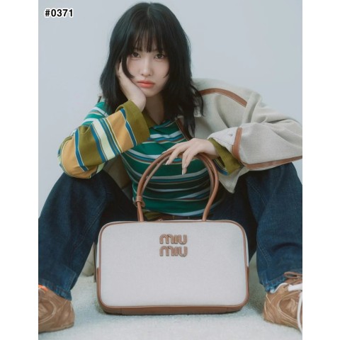 [MIUMIU] 미우미우 캔버스 탑 핸들백 베이지 브랜디