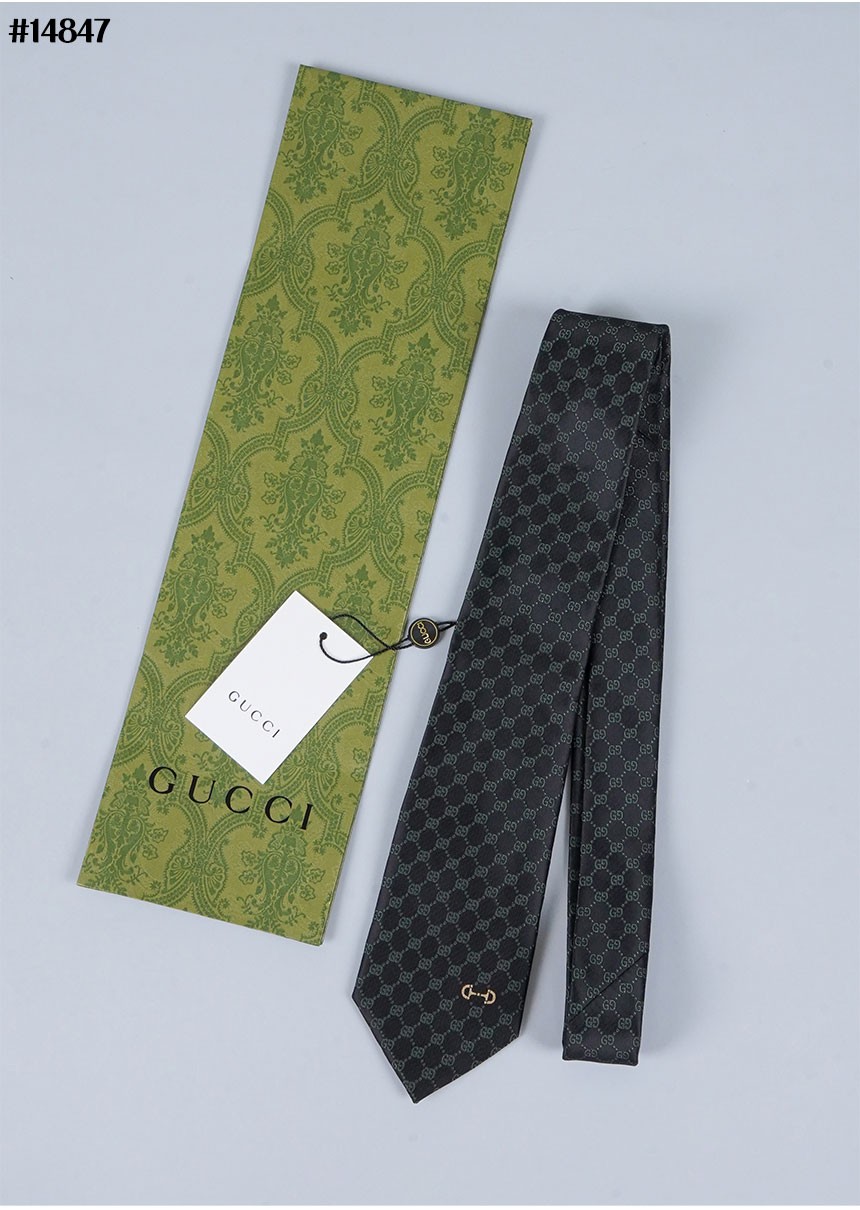 [GUCCI] 구찌 GG 홀스빗 자카드 넥타이