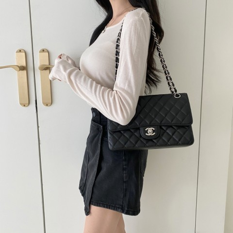 샤넬 클래식 크로스백 블랙 최고퀄