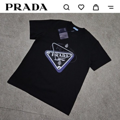 수입 프*다 삼각로고 라운드 티셔츠 남여공용 블랙