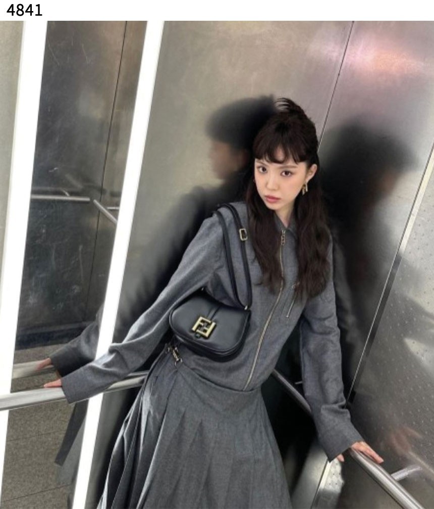 [FENDI] 수입프리미엄급 펜디 커'몬 미니