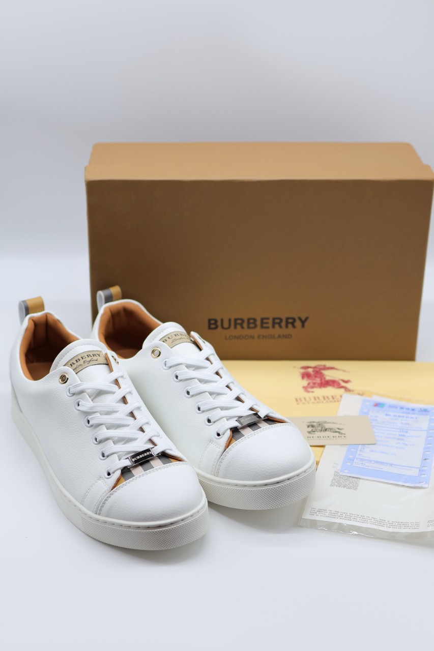 [BURBERRY] 버버리 레더 체크 스니커즈