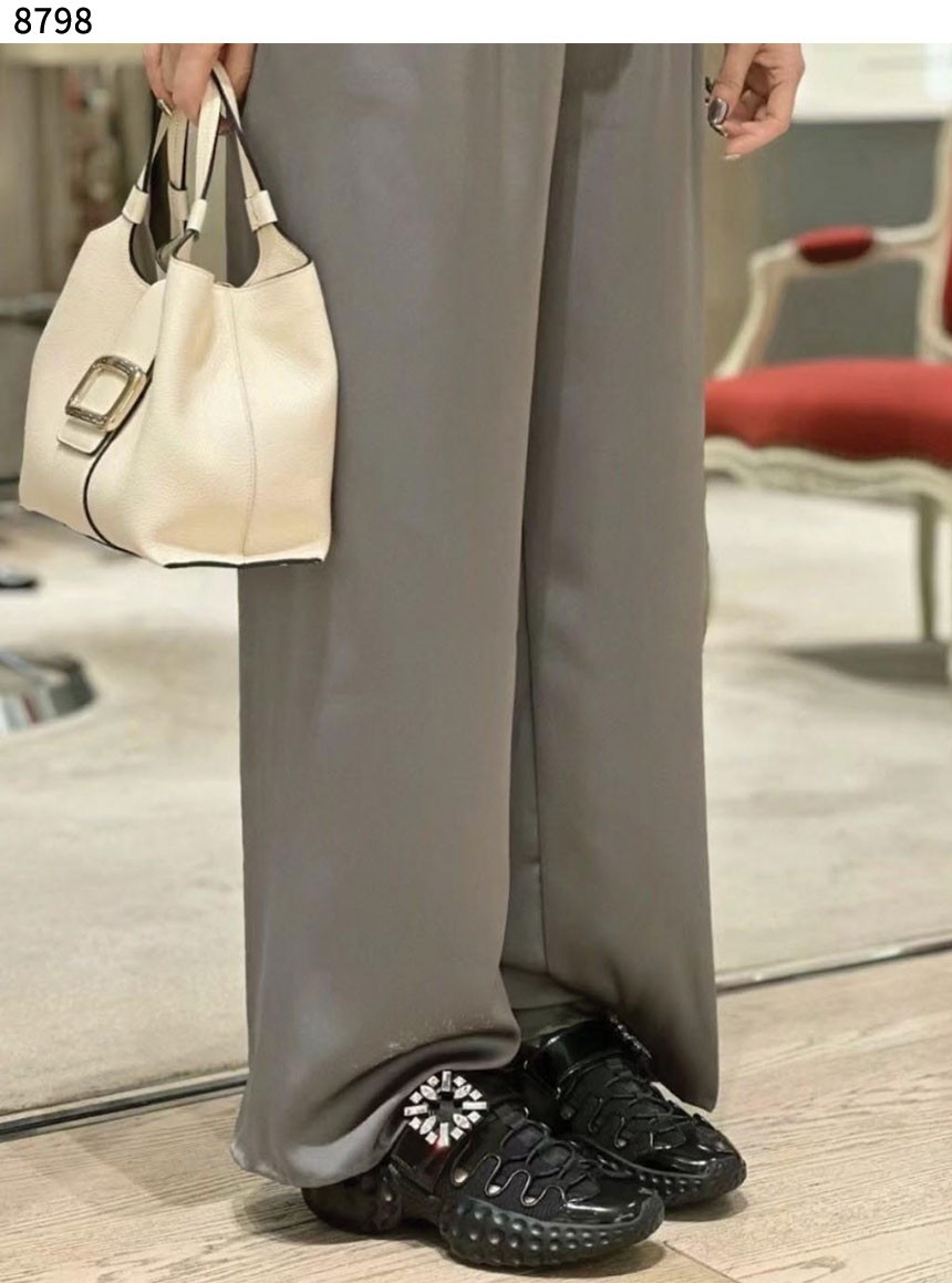 [ROGERVIVIER] 수입고급 비브 런 라이트 트레키 스니커즈