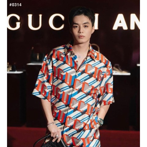 [GUCCI] 구찌 픽셀 프린트 실크 셔츠 & 멀티컬러 픽셀 쇼츠