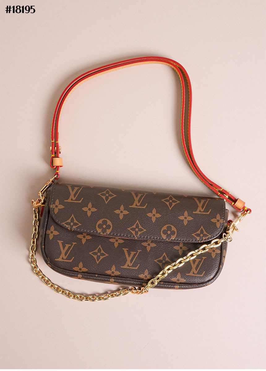 [LOUIS VUITTON] 루이비통 월릿 온 체인 아이비
