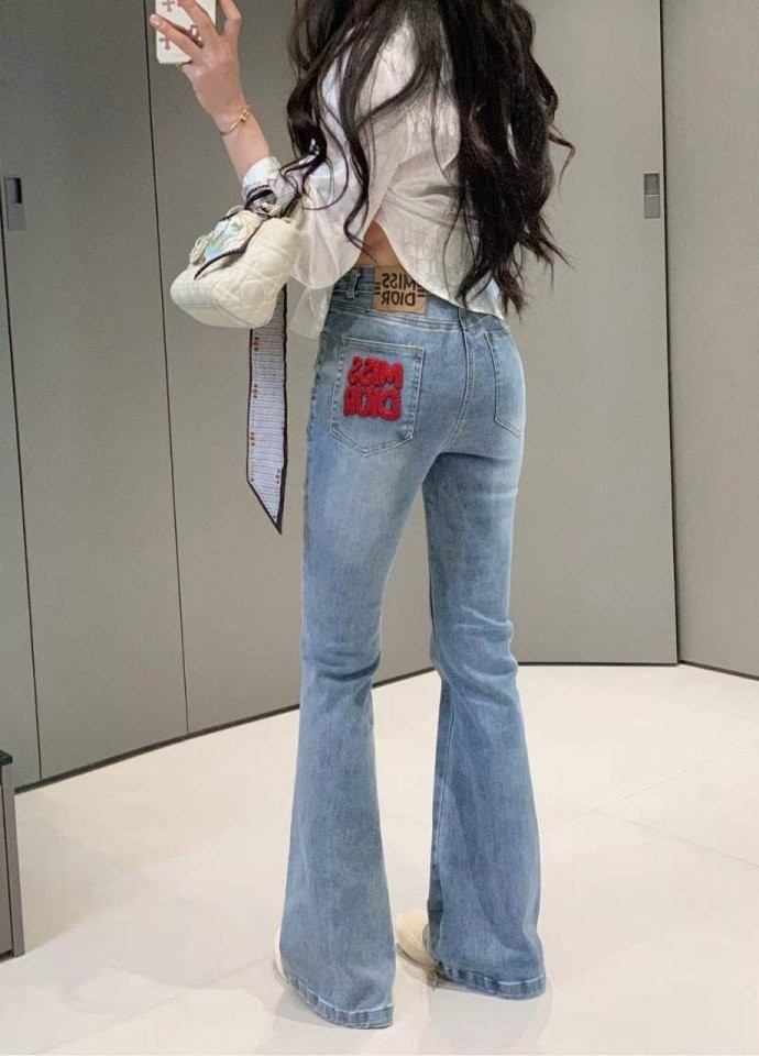디올 미스청 부츠컷