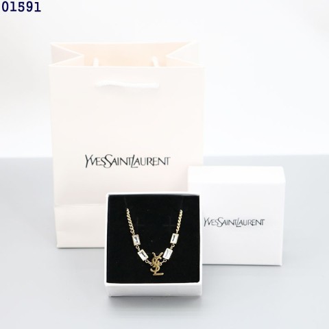 입생로랑 YSL 크리스탈 골드 팔찌