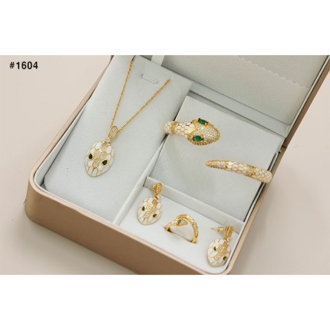 [BVLGARI] 불가리 세르펜티 4종셋 화이트
