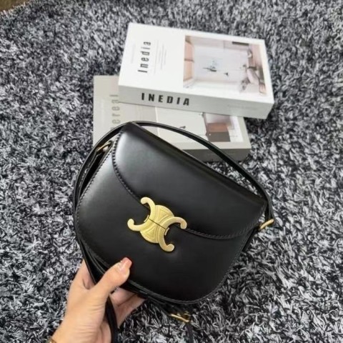 셀린느 베사체 스몰